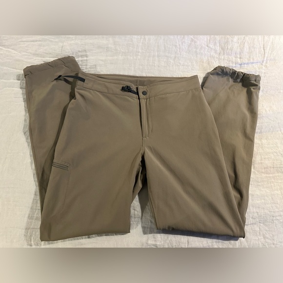 Mountain Hardware Woman’s Yumalina Pant - Picture 12 of 16